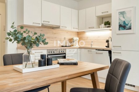 Charmant & kompakt: Provisionsfreie 2-Zimmer-Dachgeschoßwohnung mit Balkon