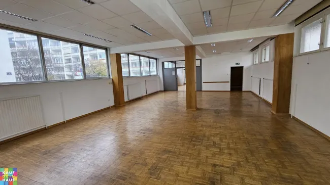 GUTE LAGE SUCHT GUTE IDEE - GESCHÄFTSLOKAL NÄHE STEINER TOR! - Bild