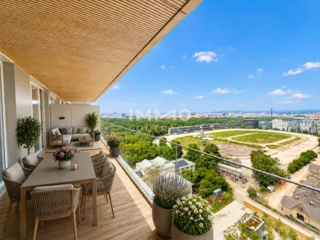 Jetzt besichtigen: Top-Vierzimmer-Apartment mit Concierge, Gym, Pool, Lounge uvm.