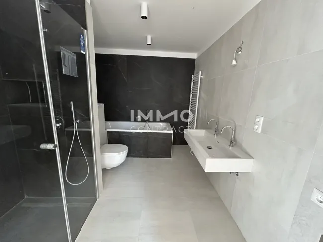 Masterbathroom
