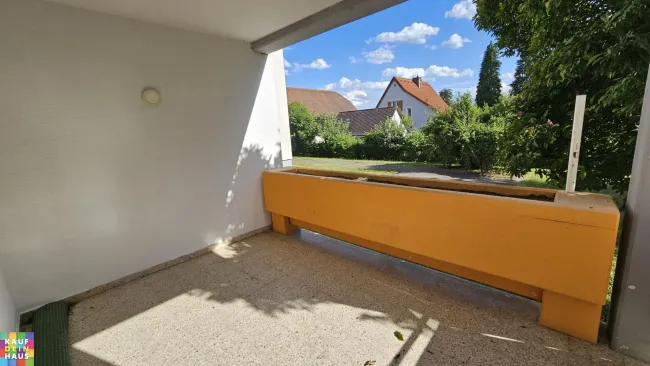 Großzügige 3-Zimmer Genossenschaftswohnung mit Balkon - Bild