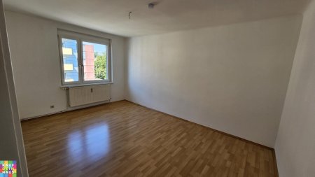 PROVISIONSFREI! KASERNSTRASSE 1!