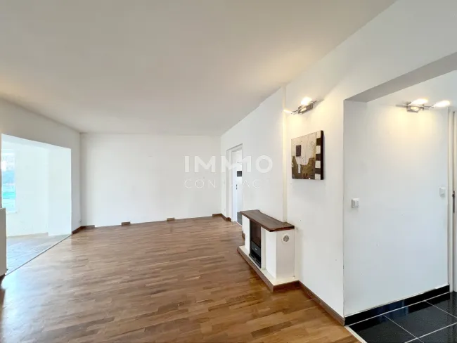 Wohnzimmer mit TVwand
