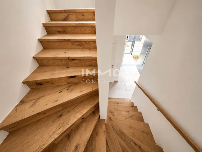 Treppenaufgang ins Obergeschoß