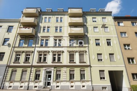 ** FÜR EIGENNUTZER & ANLEGER ** Ideale Kleinwohnung in der Nähe des Musiktheaters!