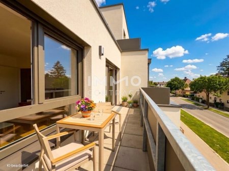 Attraktive 3-Zimmer-Terrassenwohnung mit zusätzlichem Privatgarten im Hof!