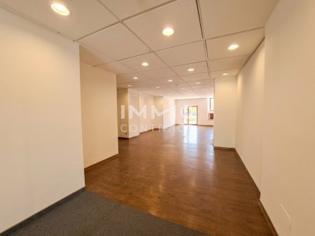 Geschäftslokal Nähe Südtiroler Platz