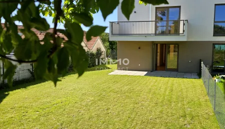 8_2_Garten 1