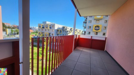 SONNE, BALKON & BADETEICH - 2 ZIMMERWOHNUNG IM JONAS AM FELD!