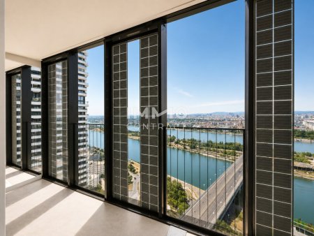40. Etage - DC2 Tower: 2 Loggien 37m2 - Von Sonnenaufgang bis zur Sonnenuntergang