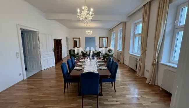 UNBEFRISTET!! Geräumige 5-Zimmer-Wohnung mit 153 m² Wohnfläche - Bild