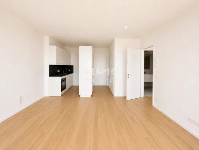 DC2 Tower Moderne 2-Zimmer mit Kaiserwasserblick - Bild