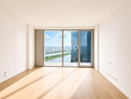 Die Postkarte, in der man wohnt: DC2 Tower 36. Etage - U1 Donauinsel