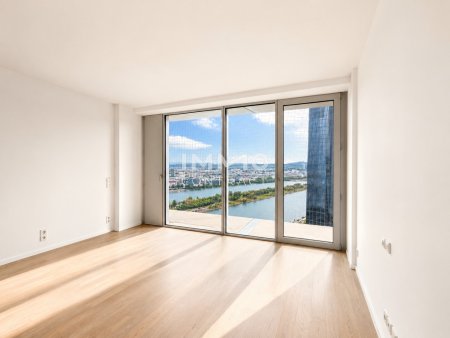 38. Etage - The Vienna View Apartment: DC2 Tower: U1 Donauinsel