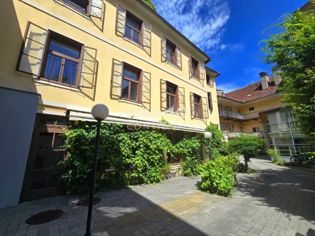 GASTROLOKAL mit Gastgarten in zentraler, innerstädtischer Innenhoflage - Schlößelhof - Sporgasse 29 - Titelbild