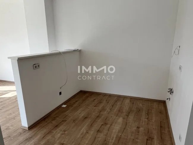 Familienfreundliche 4-Zimmer-Wohnung mit Schwimmteich in ruhiger Grünlage - förderbar - Bild