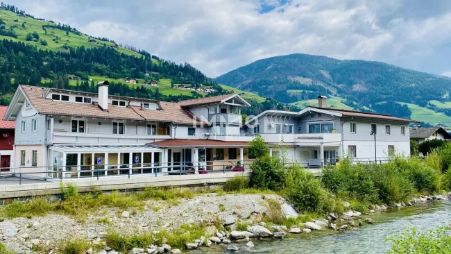 Gastlokal und Fitnessstudio