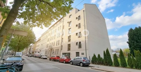 Zentral gelegene Ein- Zimmer-Wohnung in der Keplerstraße 66 - Top 7