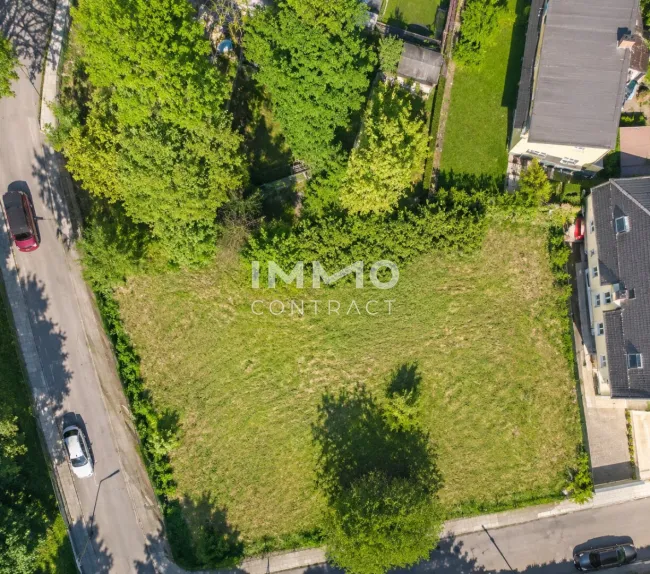 Profitables Bauprojekt I Attraktives Baugrundstück in ruhiger Lage I Über 700 m² erzielbare Wohnfläche I Perfekt für Mehrfamilienhausanlage I Baugenehmigt - Titelbild