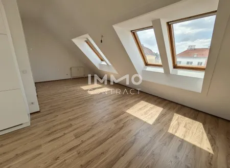Seventeen Living - Perfekte Starterwohnung! 1-Zi DG mit Blick in den Innenhof!