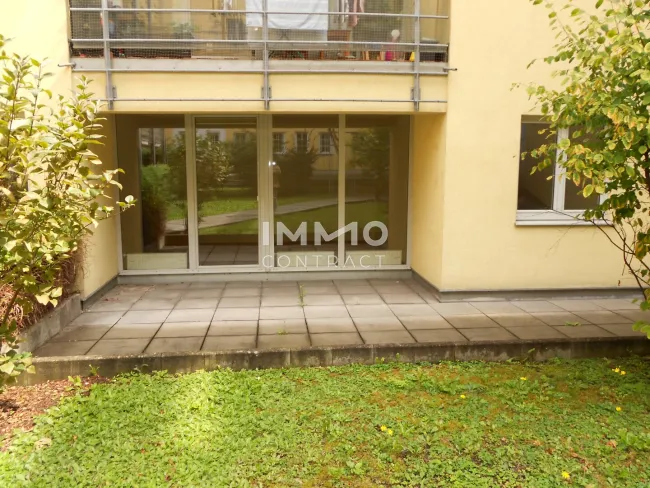 Ideale 2-Zimmer Wohnung im Zentrum vom Linz mit Loggia, sehr schöner Küche und optional mit einem Tiefgaragenplatz! - Titelbild