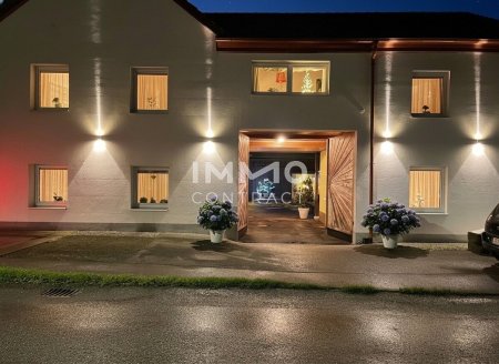 Exklusiver, generalsanierter, Hightech Streckhof mit mediterranen Flair!