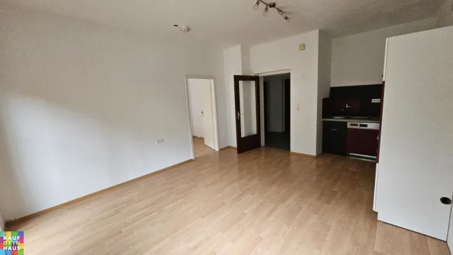 Schöne 1-Zimmerwohnung in ruhiger, "grüner" Lage neben dem Stift Rein - Bild