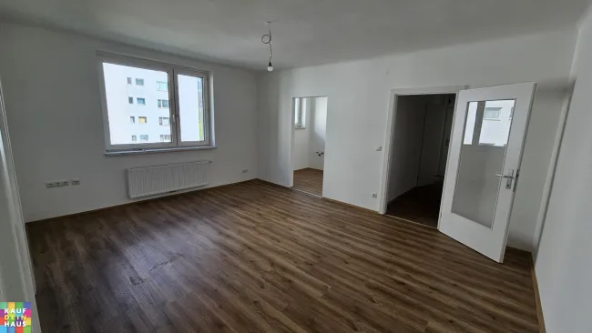 3 Zimmer Genossenschaftswohnung- Erstbezug nach Sanierung - neben Fröschnitzbach und Bahnanlage - Titelbild
