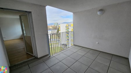 3 MONATE MIETFREI! 2- ZIMMERWOHNUNG mit LOGGIA und KÜCHE