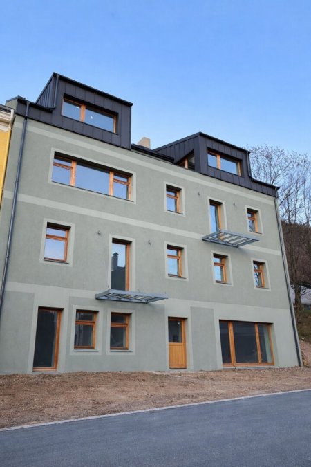 Kernsaniertes Architektenhaus - jedes Apartment individuell gestaltet - attraktives Renditepotenzial - oder einfach selber genießen