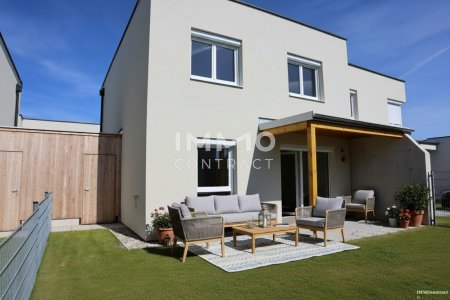 Im Zentrum -Doppelhaus mit Eigengarten zum Mieten in St. Leonhard/Forst - Provisionsfrei