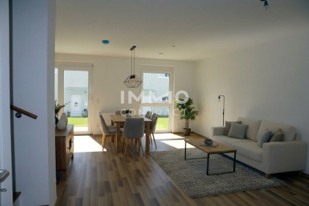 Im Zentrum -Doppelhaus mit Eigengarten zum Mieten in St. Leonhard/Forst - Provisionsfrei