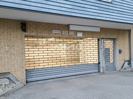 Tiefgaragenplätze zu vermieten | Mariatroster Straße 101 | ab € 85,00 pro Monat