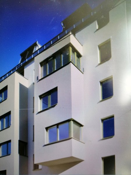 PROVISIONSFREI - Neues Haus - zauberhafte Dachgeschoßwohnung mit Terrasse um netto € 1038,,--