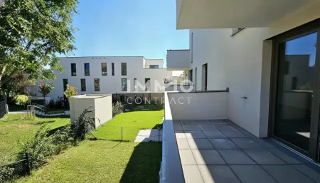 Provisionsfrei! Moderne 3-Zimmer-Wohnung mit 12m2 Balkon in Ruhelage und Blick ins Grüne
