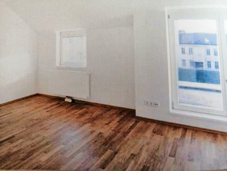 Provisionsfrei - zauberhafte Wohnung mit Balkon und Gartenmitbenützung