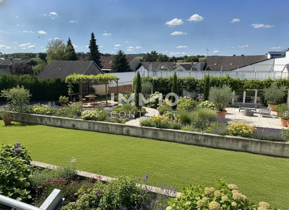 Neuer Preis !! 2 200 m² Grundstück im Zentrum - Titelbild