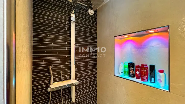 EG: Bad 1 - Wellness-Dusche