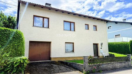 Seltene Gelegenheit: Großzügiges Grundstück mit Einfamilienhaus