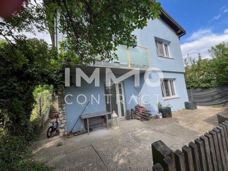 Charmantes 3-Zi-Einfamilienhaus mit Garten, Balkon & Garage in Niederleis