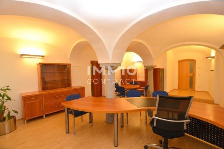 Großzügiges Büro in Obernberg am Inn
