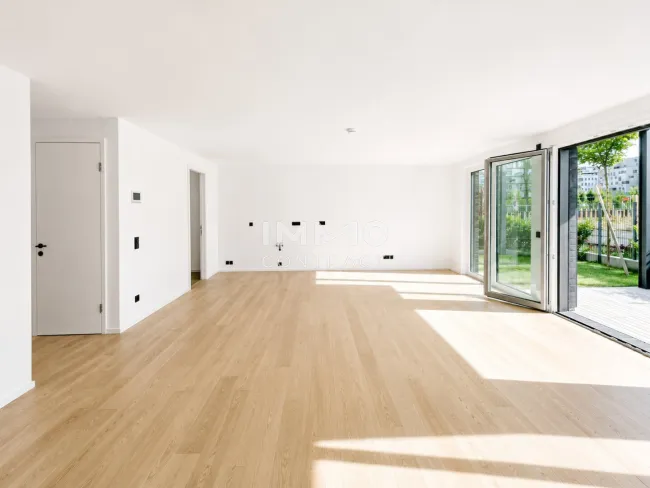 Provisionsfrei: Townhouse Living beim Hauptbahnhof – Urbanität trifft auf private Gartenidylle - Titelbild
