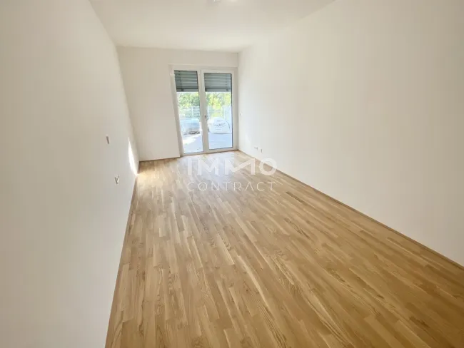 Schlafzimmer 1 mit Terrasse