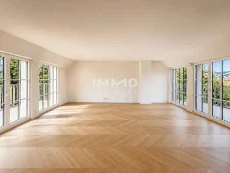 Palais & Villa: Ein Meisterwerk exklusiven Wohnens mit Swimmingpool und 100qm Dachterrasse