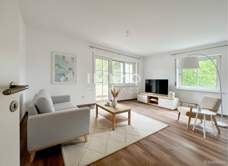 60qm- ruhige 2Zi-LOGGIA- MIETE inkl. Parkplatz, großes Kellerabteil (unmöbliert, aber mit Küche!)