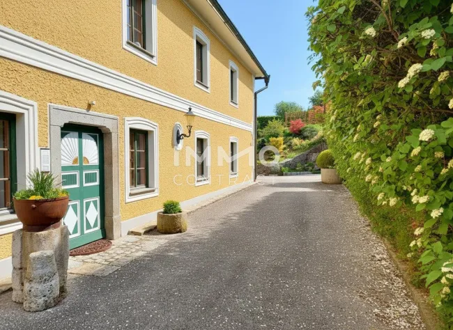 Landleben mit Stil – Charmante Wohnung im liebevoll sanierten Vierkanter im Raum Weistrach - Titelbild