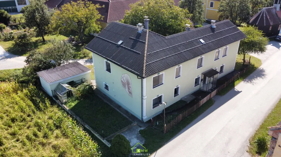 NEUER PREIS: großzügiges Wohnhaus mit zwei Wohneinheiten in Stadtnähe - Titelbild