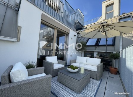 BEIM DONAUUFER: Erstbezug: Klimatisierte Dachgeschosswohnung mit ruhigem Hofbalkon