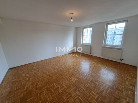 Neuer Preis! ** 3-Zimmer Stadtwohnung auch als Wohngemeinschaft in der Volksfeststrasse 34 möglich **