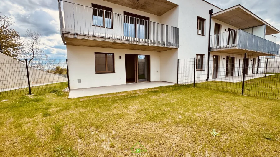 Weingartenblick Top 3: Familienhit- 4 Zimmer Eigentumswohnung mit Terrasse und Garten - Titelbild